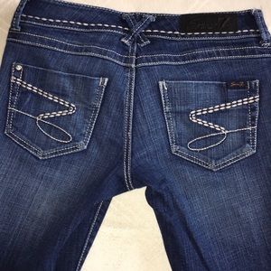 Seven jeans. Size 27